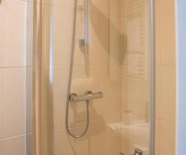 Hotel & Gastronomie - La Table De L'europe Villeréal