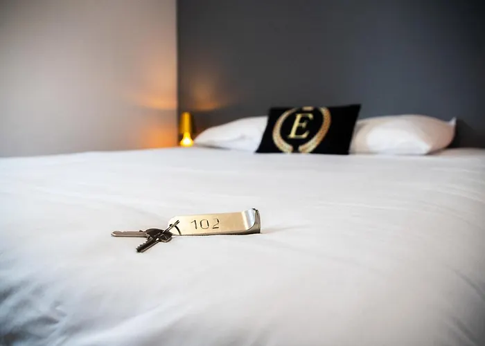 Hotel & Gastronomie - La Table De L'europe 3*