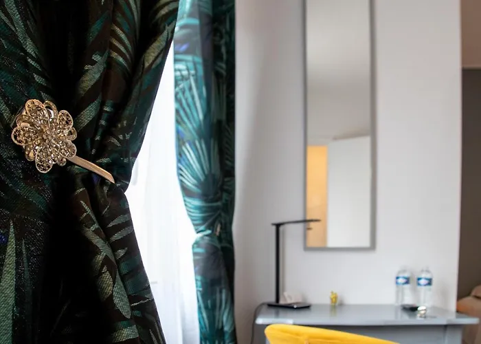 Hotel & Gastronomie - La Table De L'europe 3*